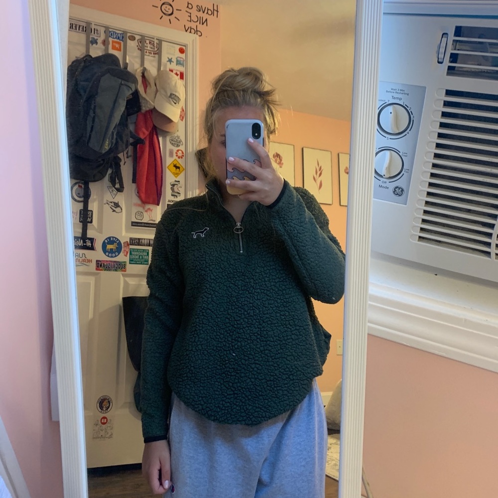 PINK VS Sherpa pullover zip up
